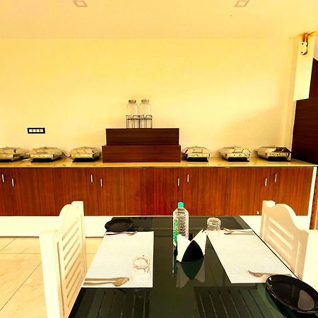Aura Springs Resort Anachal エクステリア 写真